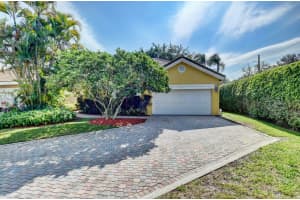2998 NW 41st St, Boca Raton, FL 33434, Sold 03/25/19