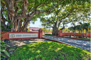 630 Tennis Club Dr, Wilton Manors, FL 33311, Sold 03/27/19