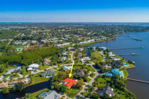 2341 NW Bay Colony Ct, Stuart, FL 34994, Sold 04/04/19