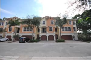 604 NE Rossetti Ln, Boca Raton, FL 33487, Sold 05/14/19