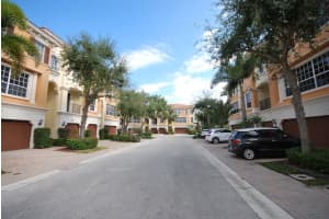 604 NE Rossetti Ln, Boca Raton, FL 33487, Sold 05/14/19