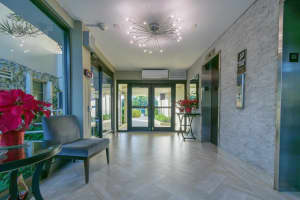 9800 W Bay Harbor Dr, Bay Harbor Islands, FL 33154, Sold 09/25/19