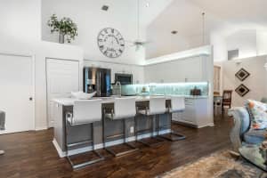 6613 Hampton Cir, Boca Raton, FL 33496, Sold 02/28/19