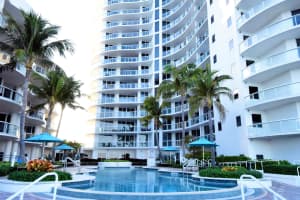 4600 N Ocean Dr, Riviera Beach, FL 33404, Sold 06/28/19