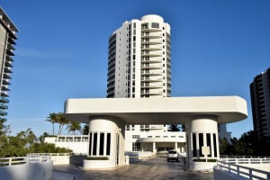 4600 N Ocean Dr, Riviera Beach, FL 33404, Sold 06/28/19