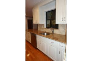 161 Parkwood Dr, Royal Palm Beach, FL 33411, Sold 04/25/19