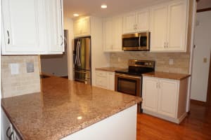 161 Parkwood Dr, Royal Palm Beach, FL 33411, Sold 04/25/19