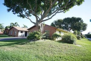 500 SE 27th Way, Boynton Beach, FL 33435, Sold 04/12/19