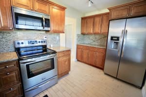 500 SE 27th Way, Boynton Beach, FL 33435, Sold 04/12/19