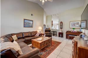 8670 Spring Valley Dr, Boynton Beach, FL 33472, Sold 03/28/19