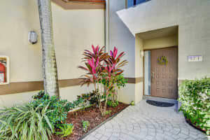 971 NW 93rd Ave #11d, Plantation, FL 33324, Sold 03/19/19