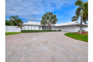 1190 Manor Dr, Riviera Beach, FL 33404, Sold 03/01/19