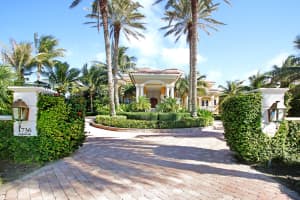 1736 Ocean Dr, Vero Beach, FL 32963, Sold 09/05/19