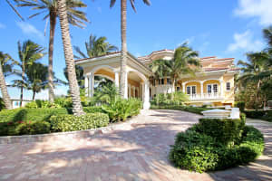 1736 Ocean Dr, Vero Beach, FL 32963, Sold 09/05/19