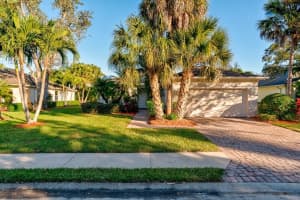 722 South Ocracoke Square SW, Vero Beach, FL 32968, Sold 02/18/19