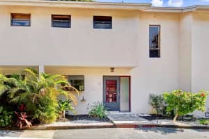 740 SE 1st Way, Deerfield Beach, FL 33441, Sold 02/22/19