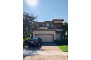 44 Country Lake Cir, Boynton Beach, FL 33436, Sold 04/25/19