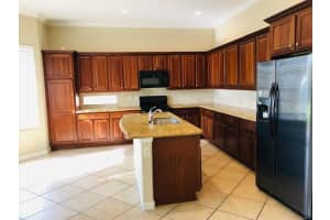 44 Country Lake Cir, Boynton Beach, FL 33436, Sold 04/25/19