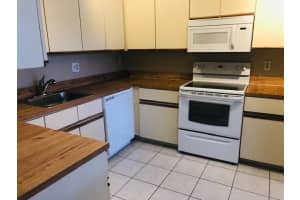 7713 Forest Green Ln, Boynton Beach, FL 33436, Sold 07/02/19