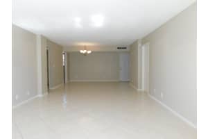 3575 S Ocean Blvd, South Palm Beach, FL 33480, Sold 01/03/20