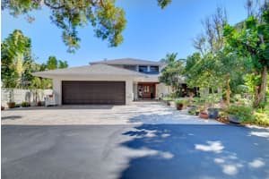 879 Berkley St, Boca Raton, FL 33487, Sold 04/04/19