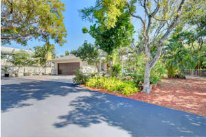 879 Berkley St, Boca Raton, FL 33487, Sold 04/04/19