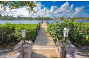 3545 S Ocean Blvd, South Palm Beach, FL 33480, Sold 02/28/19