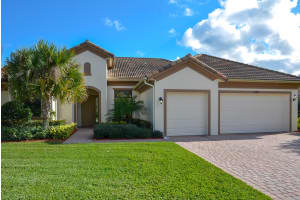 2124 NW Winterberry Tr, Jensen Beach, FL 34957, Sold 03/29/19