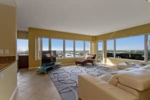 701 E Camino Real, Boca Raton, FL 33432, Sold 11/08/19