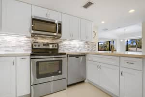 328 Oak Harbour Dr, Juno Beach, FL 33408, Sold 05/07/19