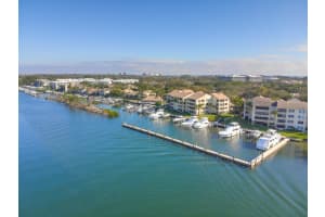 328 Oak Harbour Dr, Juno Beach, FL 33408, Sold 05/07/19