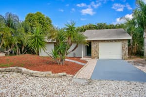 170 10th Ct, Vero Beach, FL 32962, Sold 09/10/19