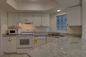 104 Weybridge Cir, Royal Palm Beach, FL 33411, Sold 02/27/19