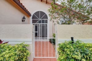 5220 Casa Real Dr, Delray Beach, FL 33484, Sold 03/14/19