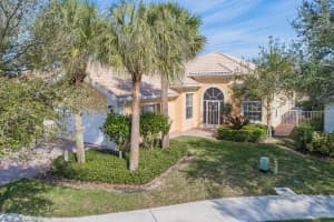 4918 Grassleaf Dr, Palm Beach Gardens, FL 33418, Sold 04/01/19