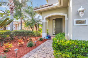 5592 SW Gray Fox Dr, Palm City, FL 34990, Sold 03/15/19