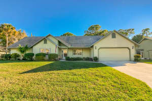 886 NE Dahoon Terrace, Jensen Beach, FL 34957, Sold 03/28/19