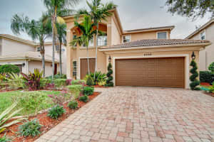 4926 Cypress Way, Coconut Creek, FL 33073, Sold 04/04/19