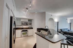 225 NE 1st St, Delray Beach, FL 33444, Sold 08/31/20