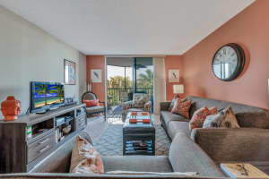 890 N Federal Hwy, Lantana, FL 33462, Sold 03/22/19