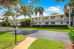 30 SE 13th St APT A4, Boca Raton, FL 33432, Sold 11/25/19