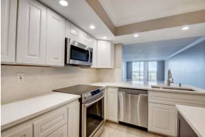 3581 S Ocean Blvd #9e, South Palm Beach, FL 33480, Sold 06/27/19