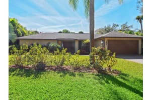165 E Forest Trail, Vero Beach, FL 32962, Sold 07/09/19