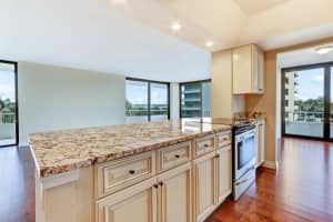 5540 N Ocean Dr, Riviera Beach, FL 33404, Sold 04/12/19