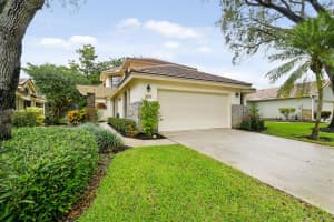 4415 Sherwood Forest Dr, Delray Beach, FL 33445, Sold 07/23/19