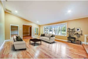 10300 Prestwick Rd, Boynton Beach, FL 33436, Sold 05/29/20