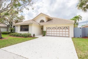 108 Executive Cir, Boynton Beach, FL 33436, Sold 05/16/19
