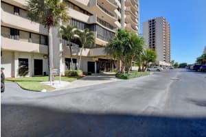 4200 N Ocean Dr, Singer Island, FL 33404, Sold 04/02/19