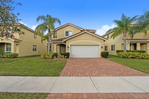 2904 SW Butterfly Ln, Palm City, FL 34990, Sold 08/15/19