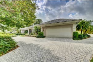 34 Country Rd, Boynton Beach, FL 33436, Sold 03/29/19